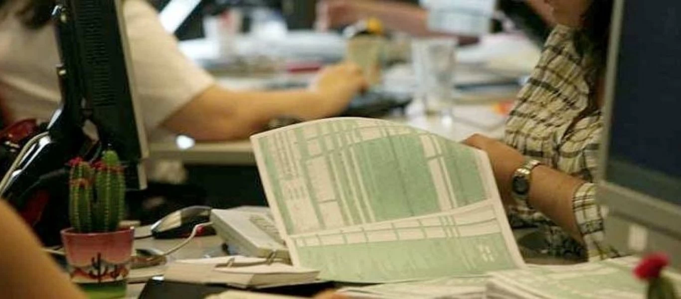 ΑΑΔΕ: Δείτε μέχρι πότε παρατείνεται η προθεσμία για φορολογικές δηλώσεις και διορθώσεις λαθών